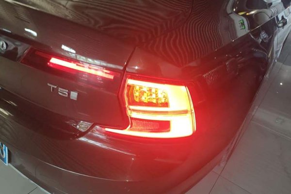 Volvo S90 2020, 59400 км, за 20395 USD - фото 7