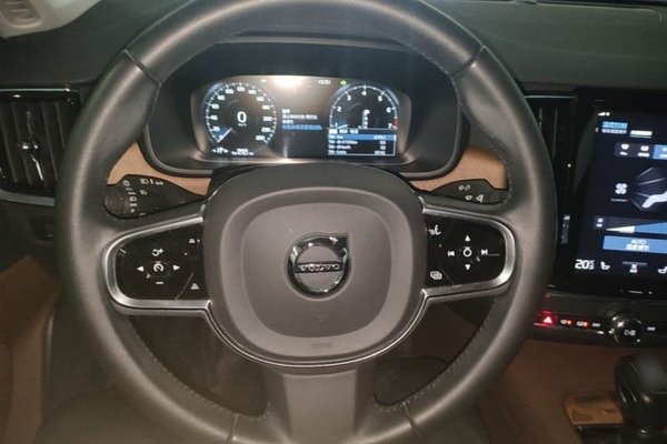 Volvo S90 2020, 59400 км, за 20395 USD - фото 14