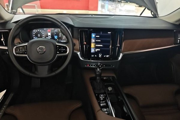 Volvo S90 2020, 71300 км, за 19893 USD - фото 19