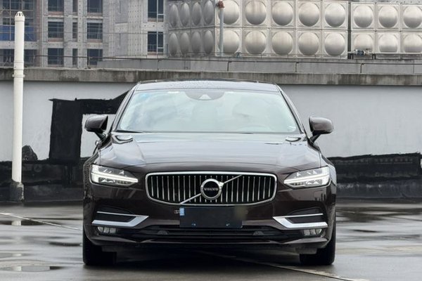 Volvo S90 2020, 71300 км, за 19893 USD - фото 13