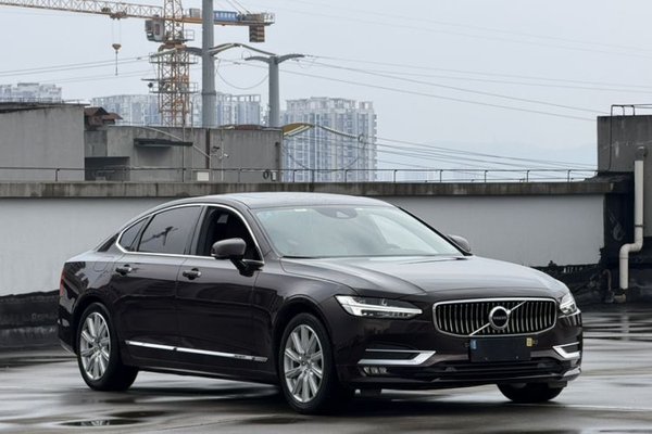 Volvo S90 2020, 71300 км, за 19893 USD - фото 15