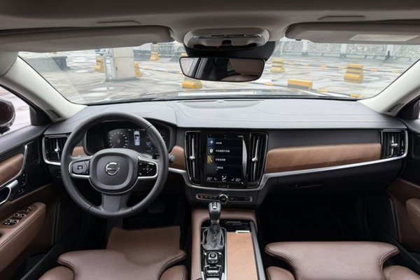 Volvo S90 2020, 71300 км, за 19893 USD - фото 33