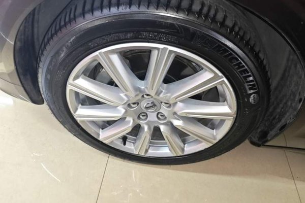 Volvo S90 2020, 71300 км, за 19893 USD - фото 10