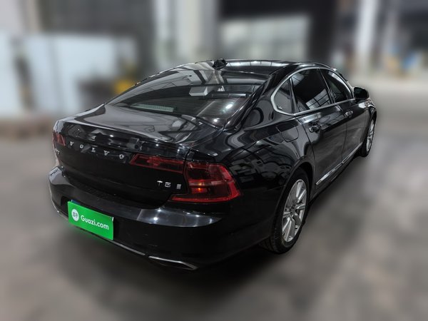 Volvo S90 2020, 149500 км, за 18587 USD - фото 8