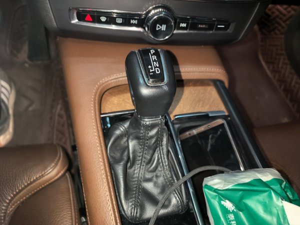 Volvo S90 2020, 149500 км, за 18587 USD - фото 9