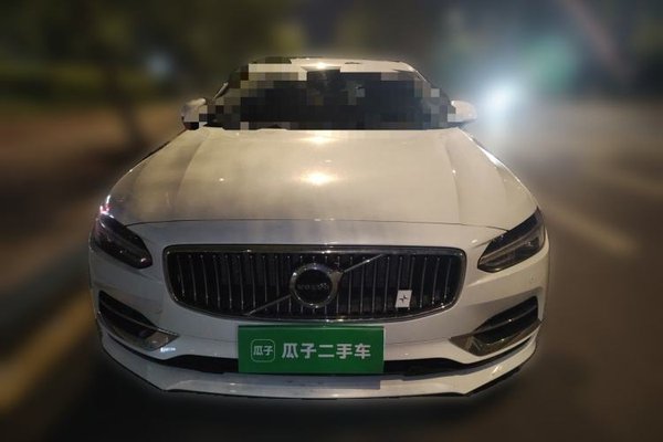 Volvo S90 2020, 125399 км, за 16102 USD