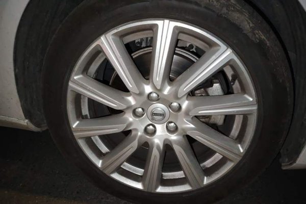 Volvo S90 2020, 125399 км, за 16102 USD - фото 9