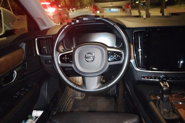 Volvo S90 2020, 125399 км, за 16102 USD - фото 11