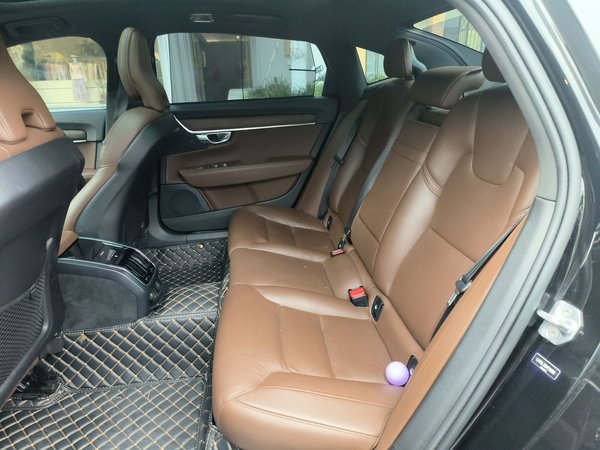 Volvo S90 2021, 131700 км, за 21538 USD - фото 9