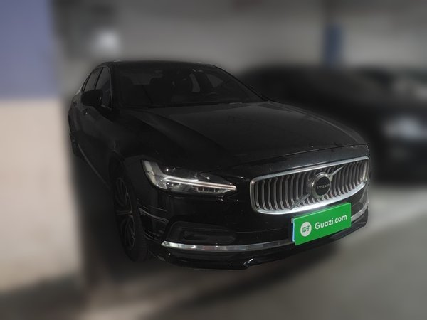 Volvo S90 2021, 87500 км, за 21375 USD