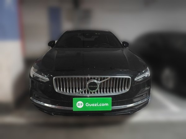 Volvo S90 2021, 87500 км, за 21375 USD