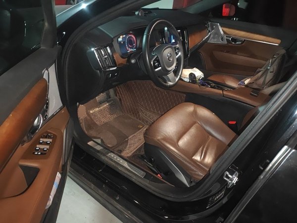 Volvo S90 2021, 87500 км, за 21375 USD - фото 17