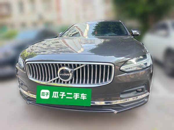 Volvo S90 2021, 49900 км, за 24068 USD