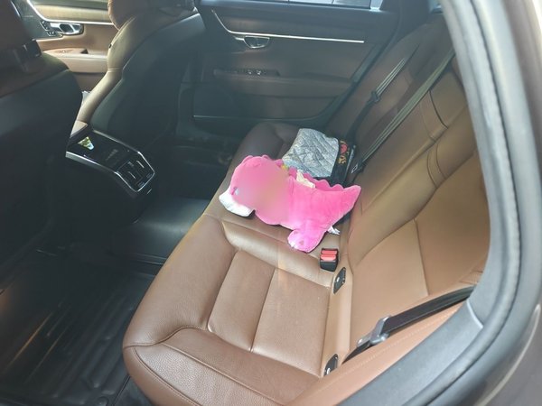 Volvo S90 2021, 49900 км, за 24068 USD - фото 20