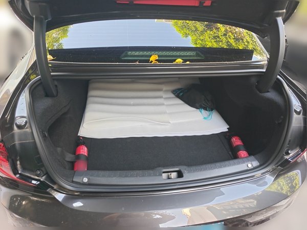 Volvo S90 2021, 49900 км, за 24068 USD - фото 16