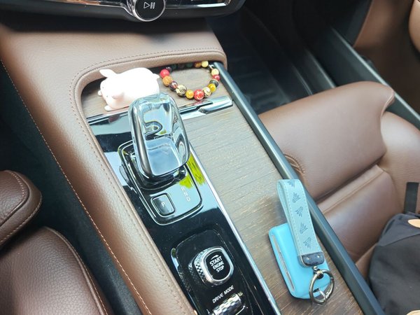 Volvo S90 2021, 49900 км, за 24068 USD - фото 13