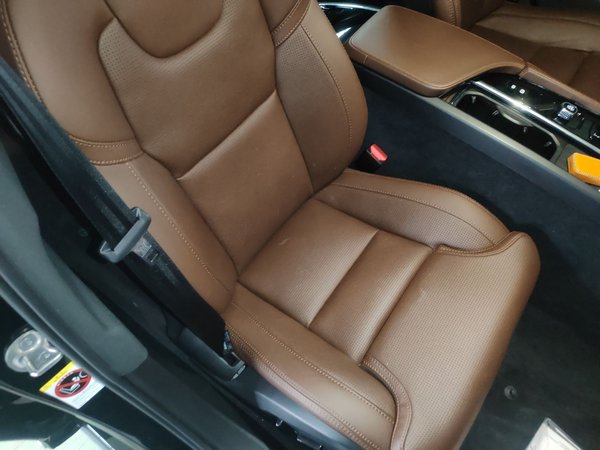 Volvo S90 2023, 16700 км, за 26743 USD - фото 23