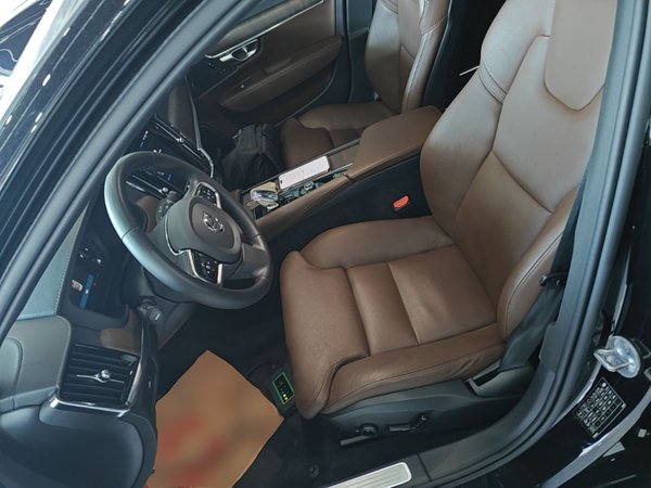 Volvo S90 2023, 43500 км, за 29905 USD - фото 18