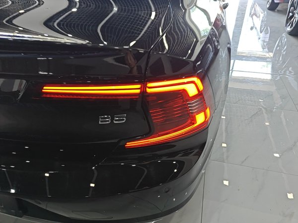 Volvo S90 2023, 43500 км, за 29905 USD - фото 7