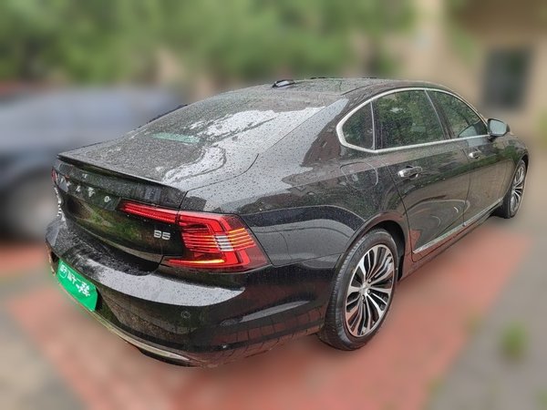 Volvo S90 2023, 65300 км, за 21084 USD - фото 6
