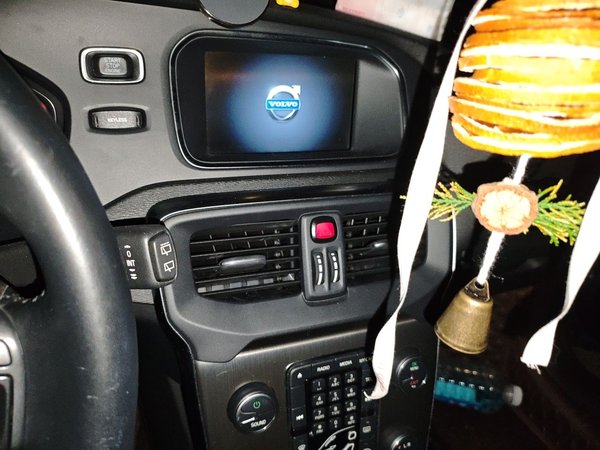 Volvo V40 2014, 137000 км, за 5073 USD - фото 14