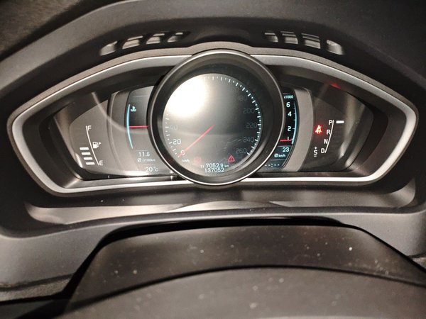 Volvo V40 2014, 137000 км, за 5073 USD - фото 12
