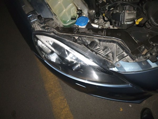 Volvo V40 2014, 137000 км, за 5073 USD - фото 7