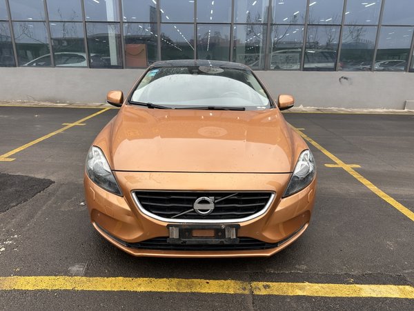 Volvo V40 2014, 199200 км, за 6368 USD - фото 6