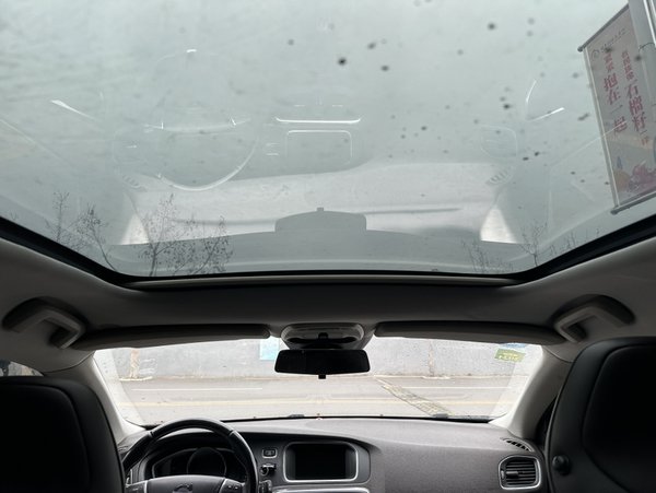 Volvo V40 2014, 199200 км, за 6368 USD - фото 30