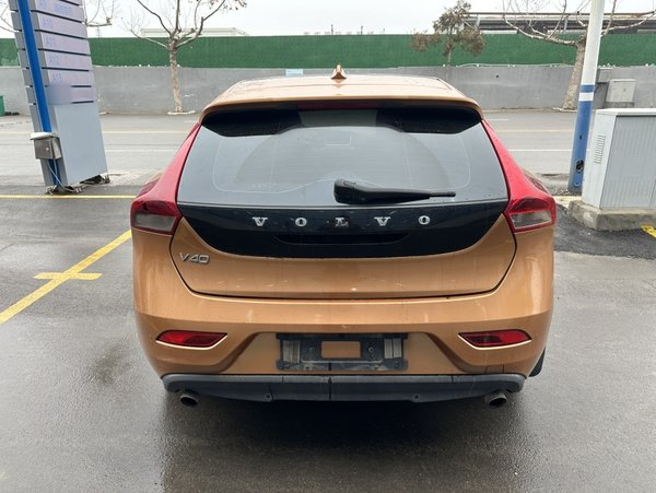 Volvo V40 2014, 199200 км, за 6368 USD - фото 9