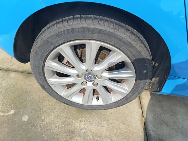 Volvo V40 2015, 120000 км, за 7692 USD - фото 25