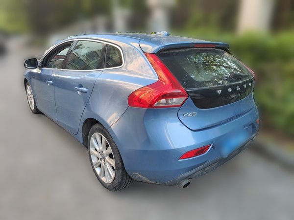 Volvo V40 2015, 84000 км, за 4798 USD