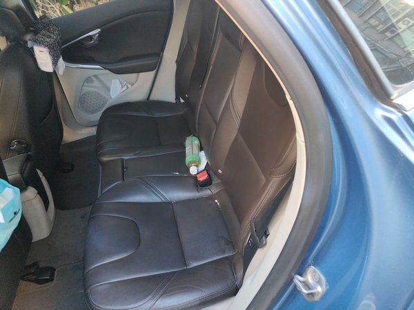 Volvo V40 2015, 84000 км, за 4798 USD - фото 18
