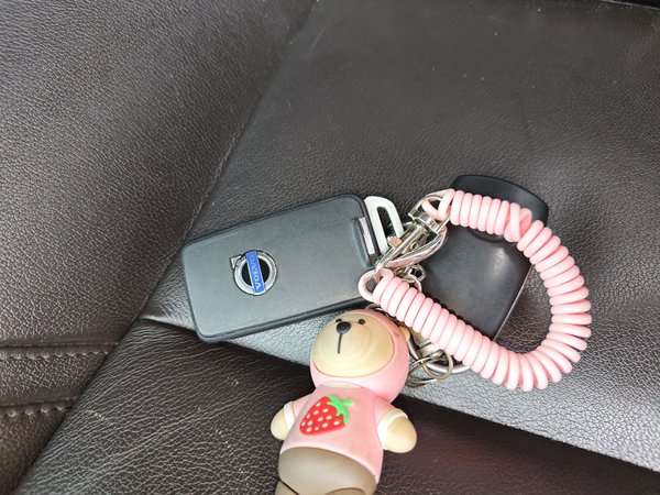 Volvo V40 2015, 155100 км, за 5548 USD - фото 8