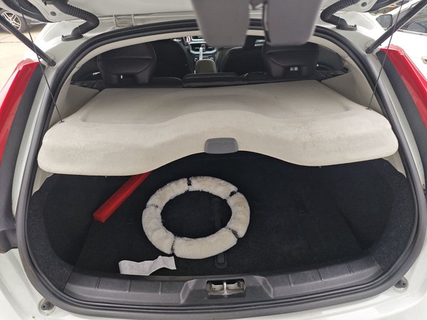 Volvo V40 2015, 155100 км, за 5548 USD - фото 18