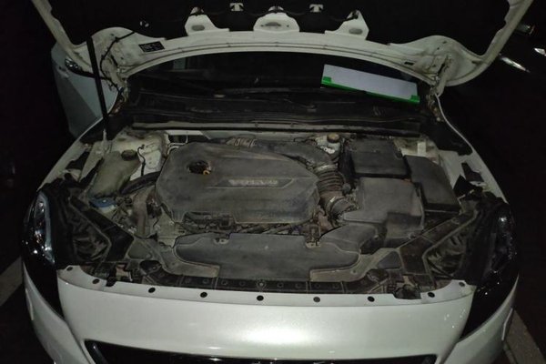 Volvo V40 2015, 32000 км, за 5485 USD - фото 21
