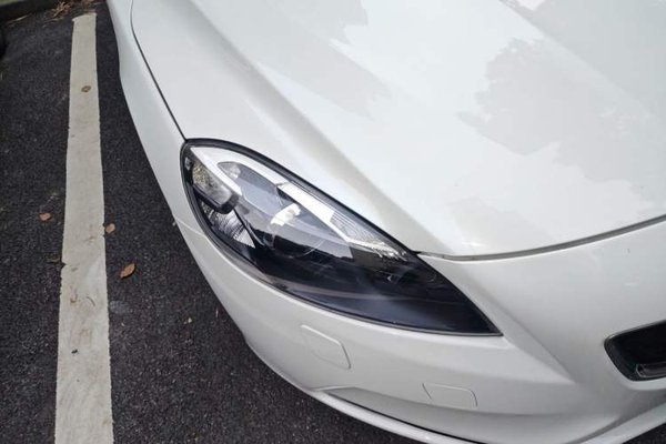 Volvo V40 2015, 32000 км, за 5485 USD - фото 7