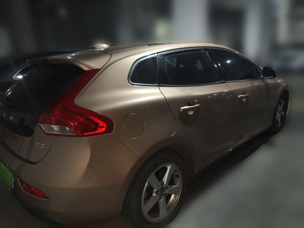 Volvo V40 2016, 58099 км, за 7575 USD - фото 7