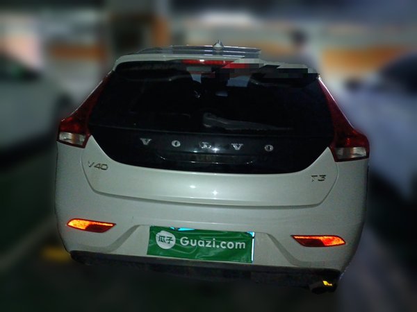 Volvo V40 2017, 108900 км, за 5985 USD