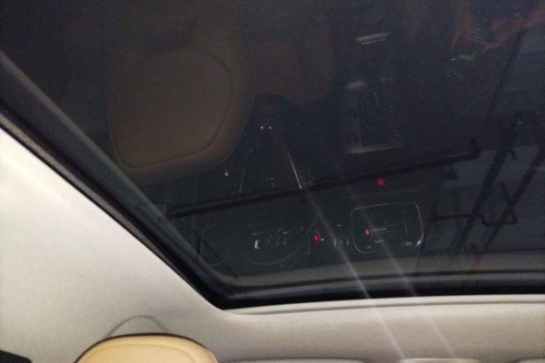 Volvo V40 2018, 22800 км, за 10143 USD - фото 15