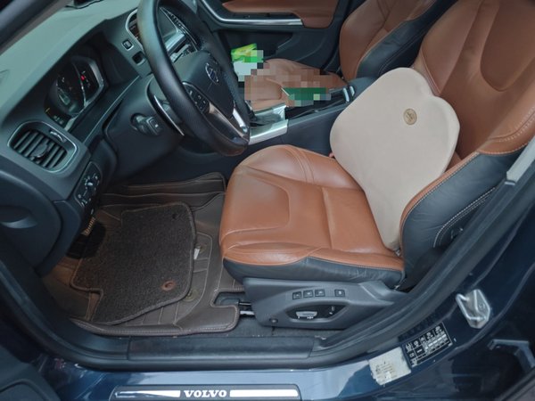 Volvo V60 2014, 131000 км, за 7537 USD - фото 14
