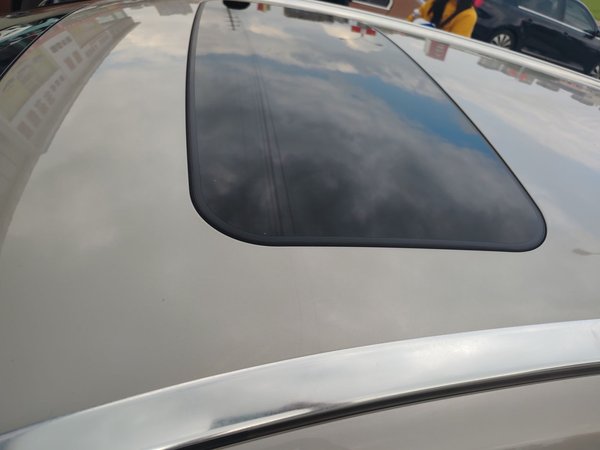 Volvo V60 2015, 196800 км, за 7841 USD - фото 26