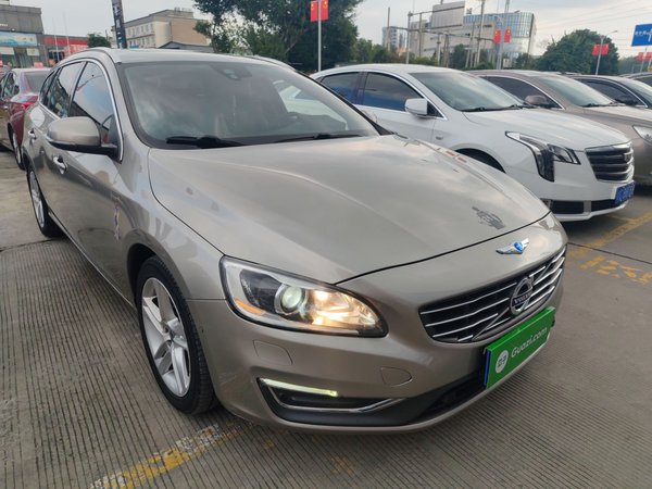 Volvo V60 2015 T5 Zhiya Edition, 2015 года