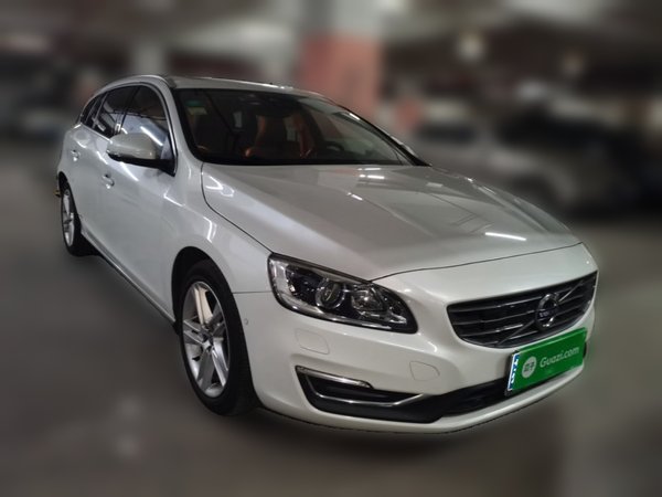 Volvo V60 2016, 64200 км, за 9099 USD