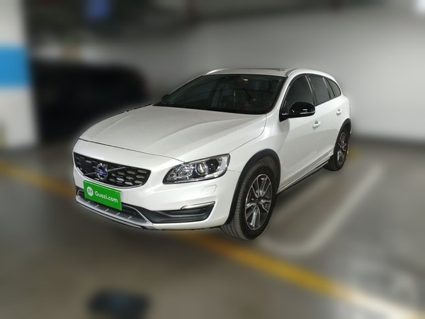 Volvo V60 · 2017 год