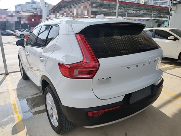 Volvo XC40 2020, 110800 км, за 12720 USD