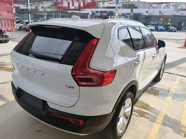 Volvo XC40 2020, 110800 км, за 12720 USD - фото 6