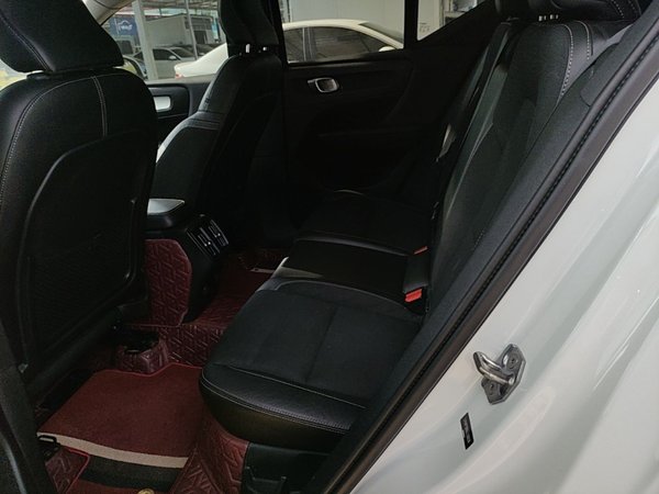 Volvo XC40 2020, 110800 км, за 12720 USD - фото 20