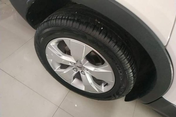 Volvo XC40 2020, 92100 км, за 12042 USD - фото 10