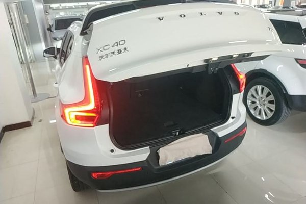 Volvo XC40 2020, 92100 км, за 12042 USD - фото 27